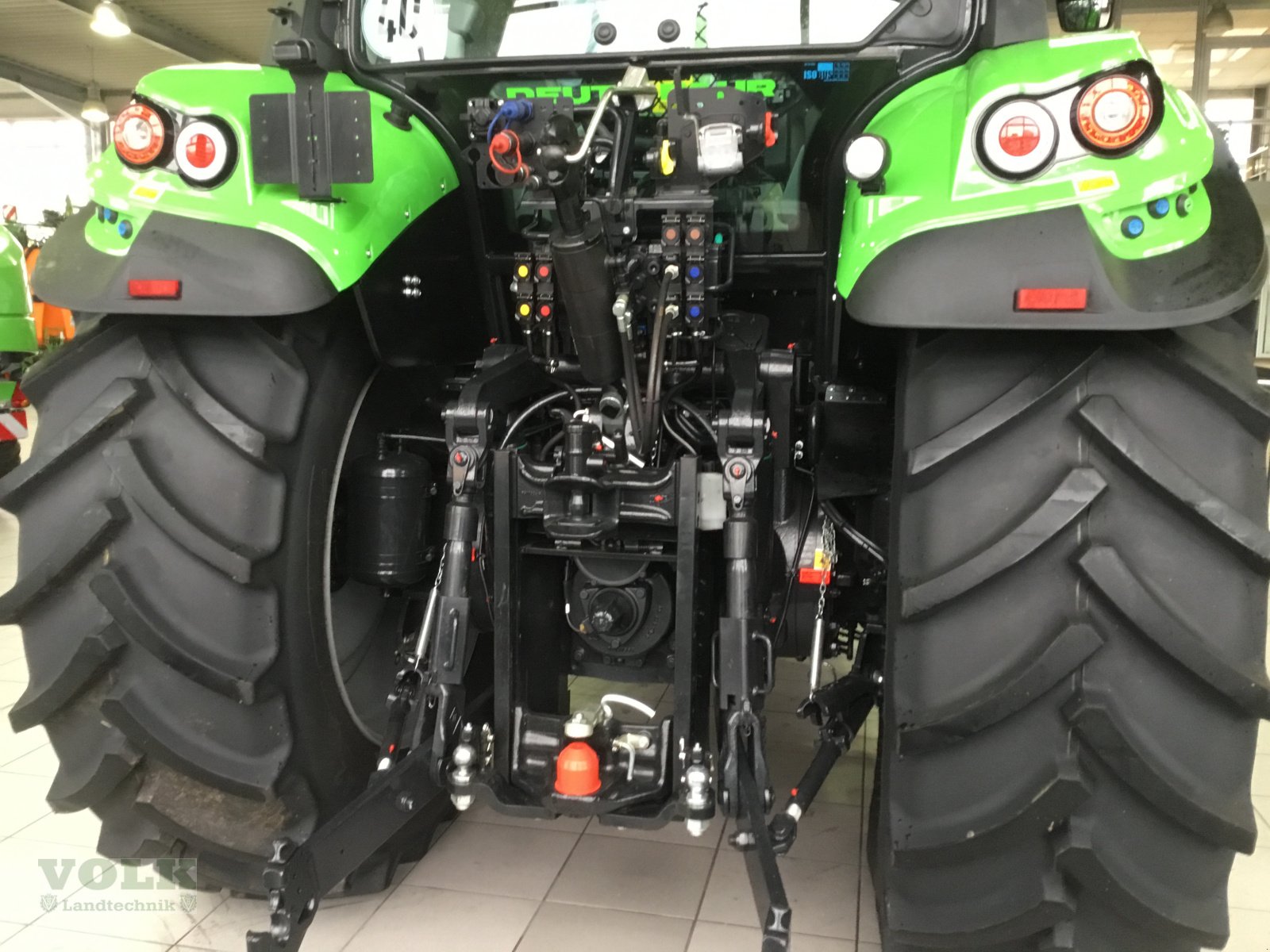 Traktor του τύπου Deutz-Fahr Agrotron 6185 TTV, Gebrauchtmaschine σε Friedberg-Derching (Φωτογραφία 4)