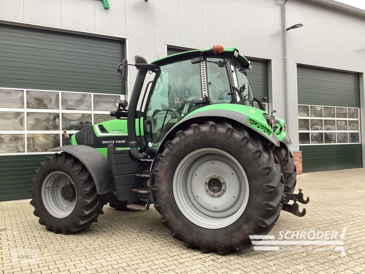 Traktor des Typs Deutz-Fahr AGROTRON 6190 TTV RTK, Gebrauchtmaschine in Wildeshausen (Bild 4)