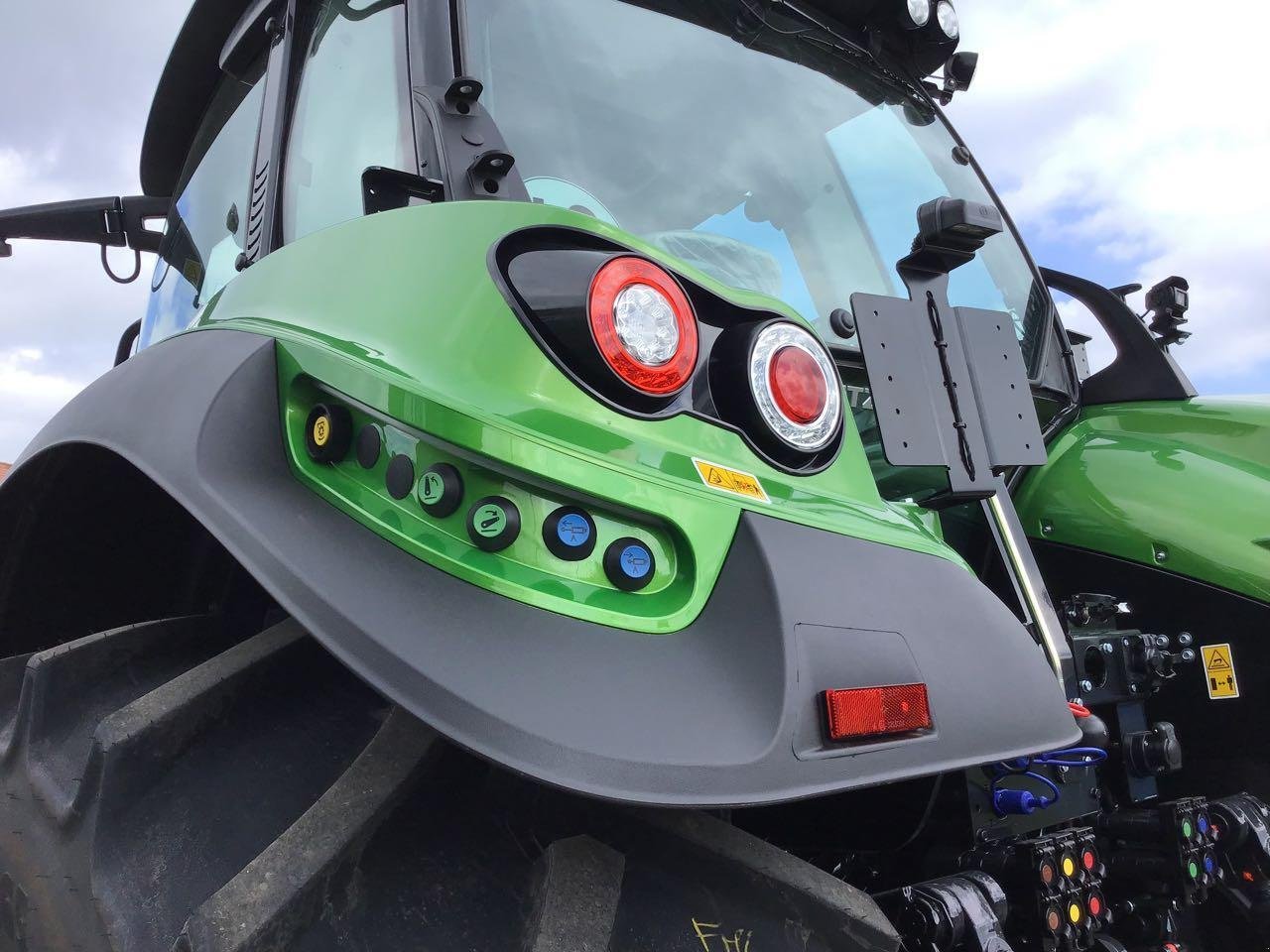 Traktor typu Deutz-Fahr Agrotron 6190 TTV (Stage V), Neumaschine w Burgbernheim (Zdjęcie 7)