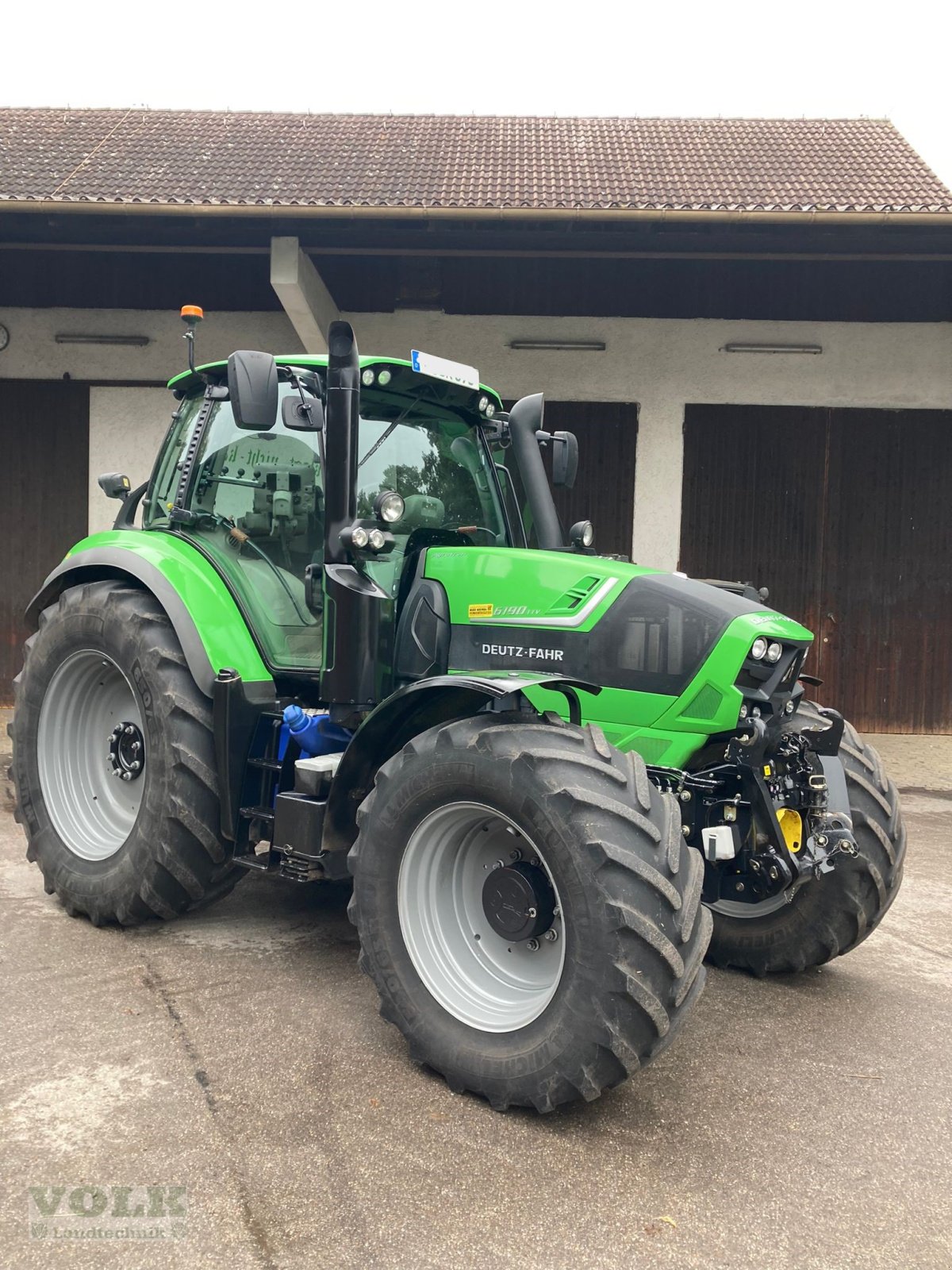 Traktor van het type Deutz-Fahr Agrotron 6190 TTV, Gebrauchtmaschine in Friedberg-Derching (Foto 1)