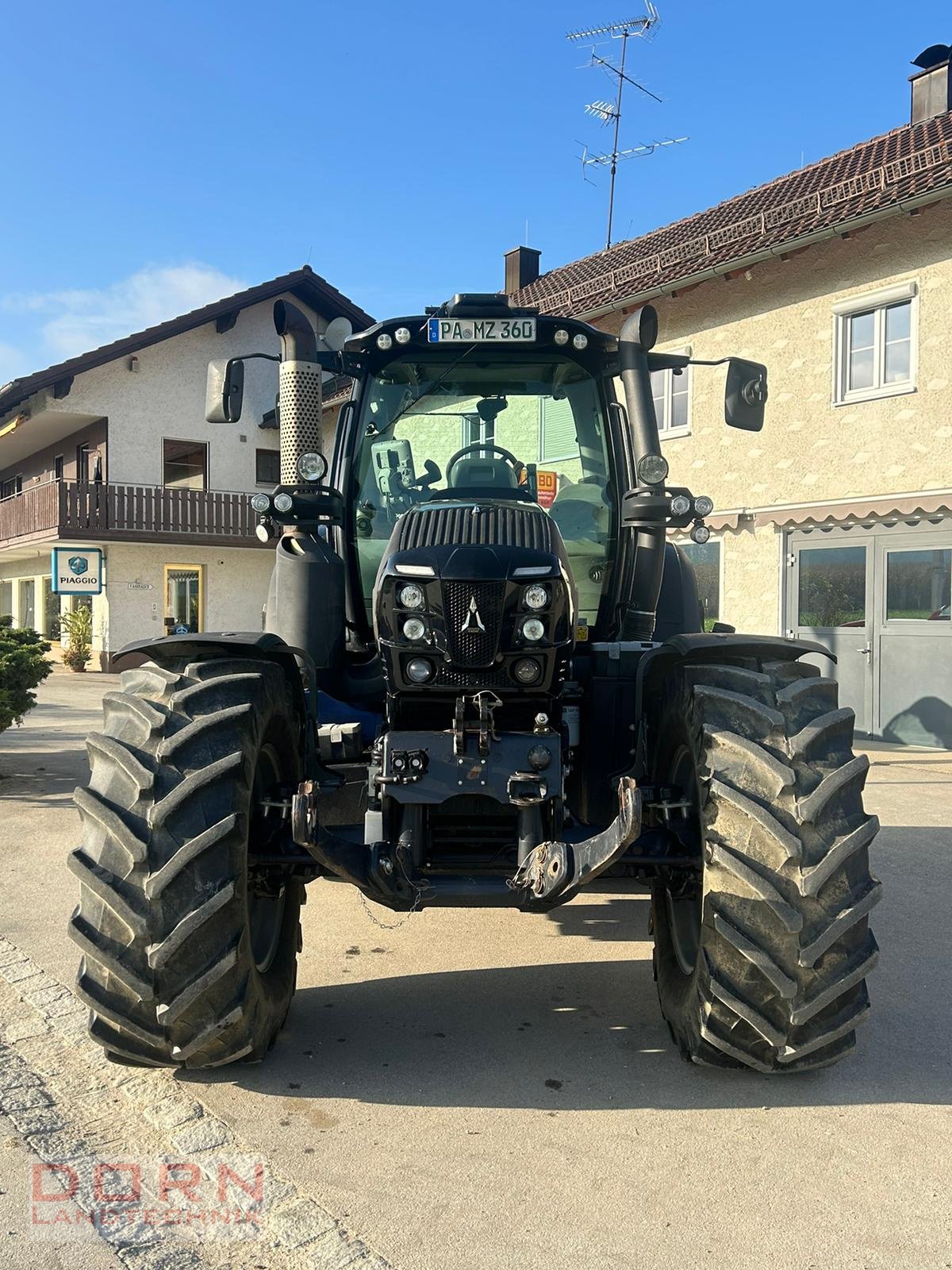 Traktor типа Deutz-Fahr Agrotron 6190 TTV, Gebrauchtmaschine в Bruckberg (Фотография 3)