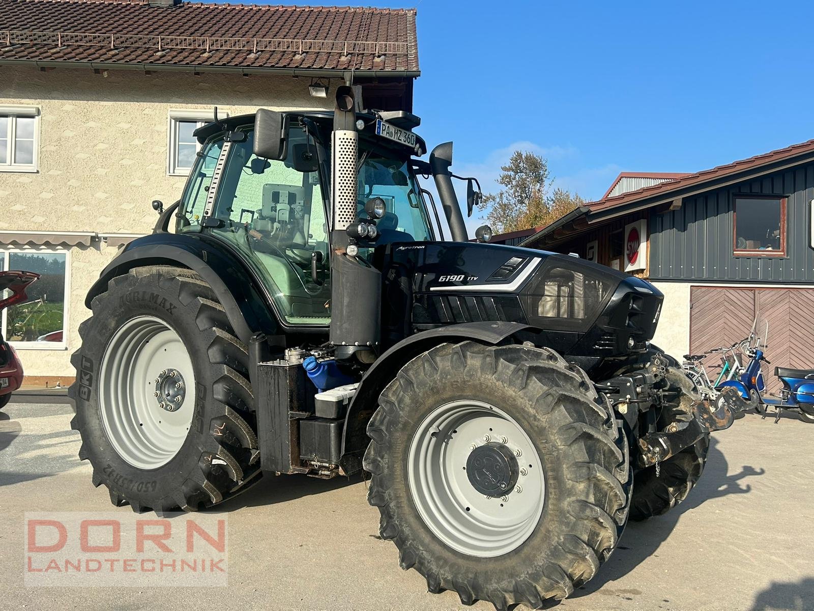 Traktor des Typs Deutz-Fahr Agrotron 6190 TTV, Gebrauchtmaschine in Bruckberg (Bild 8)