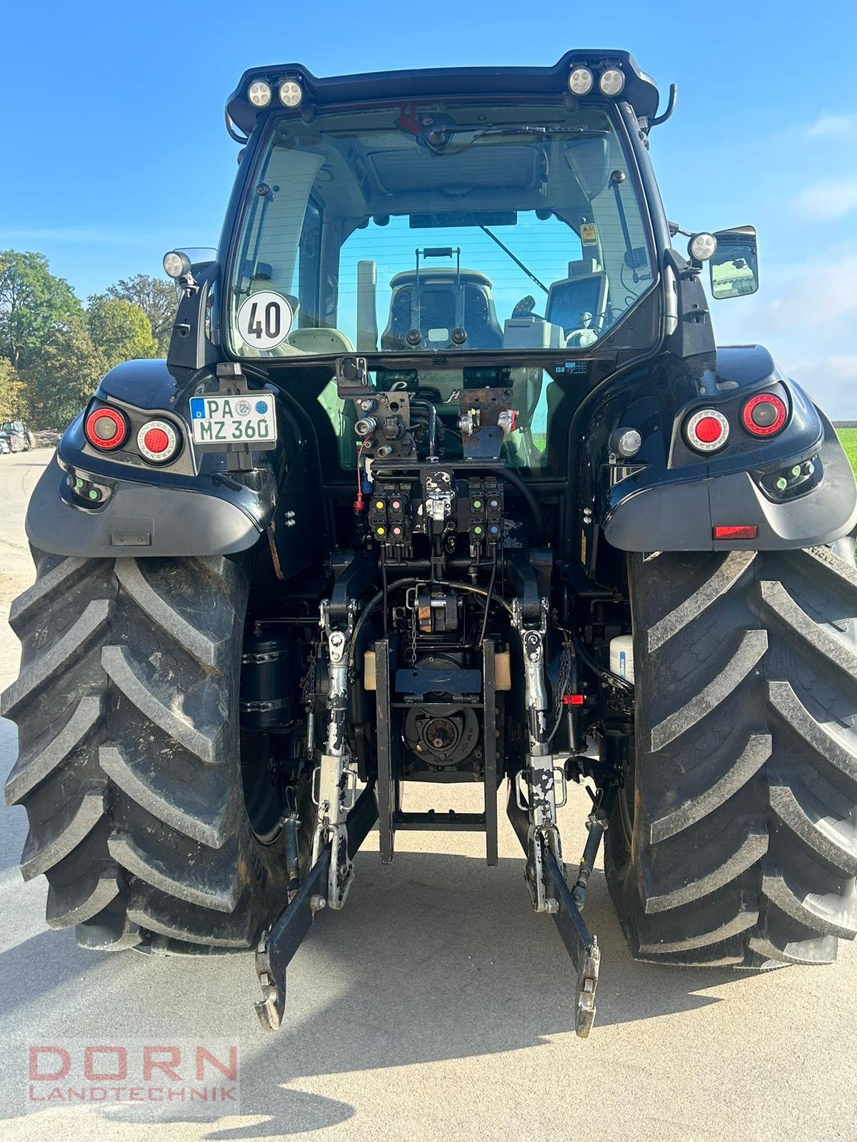 Traktor типа Deutz-Fahr Agrotron 6190 TTV, Gebrauchtmaschine в Bruckberg (Фотография 10)