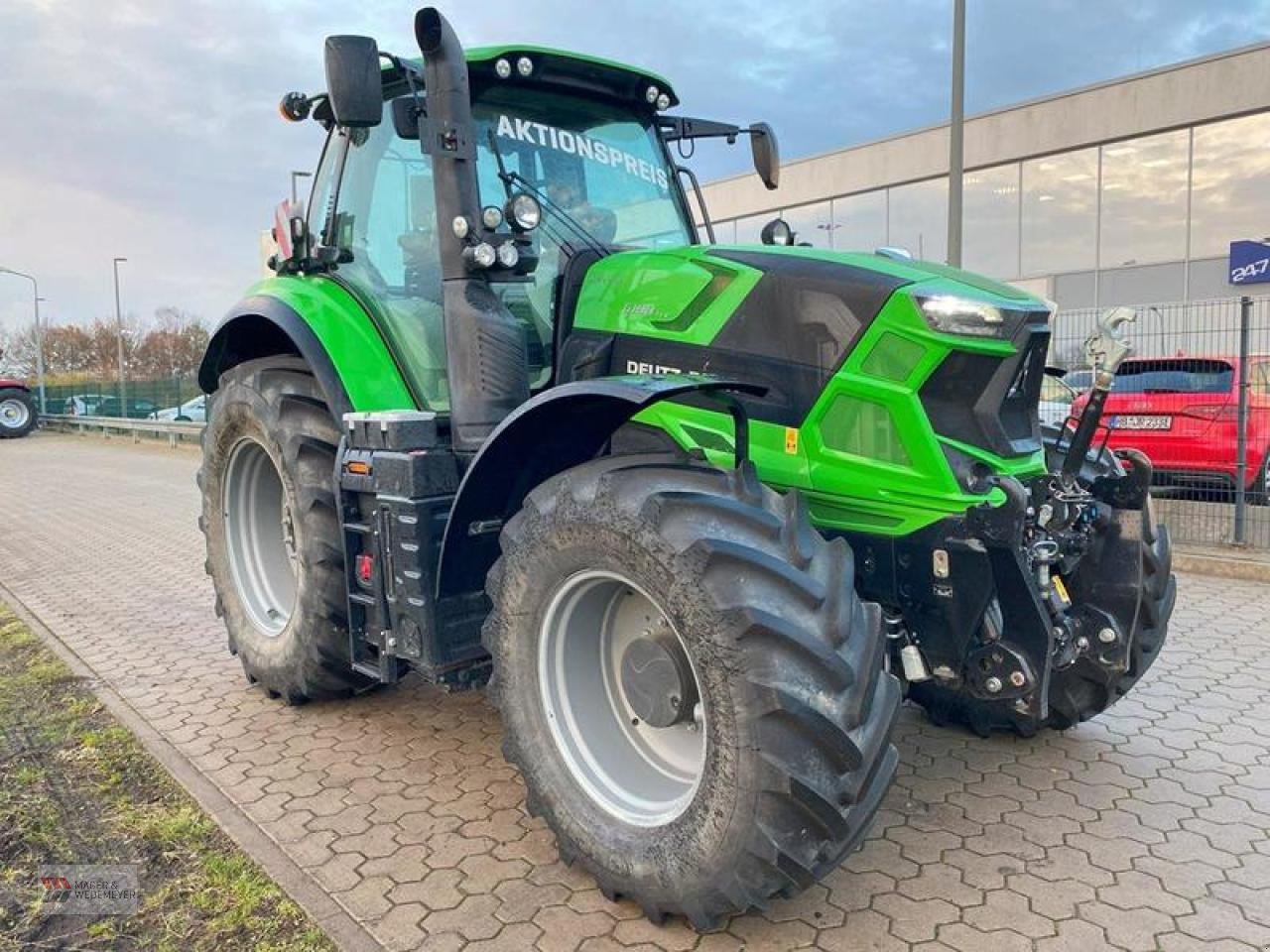 Traktor типа Deutz-Fahr AGROTRON 6190 TTV, Gebrauchtmaschine в Oyten (Фотография 3)