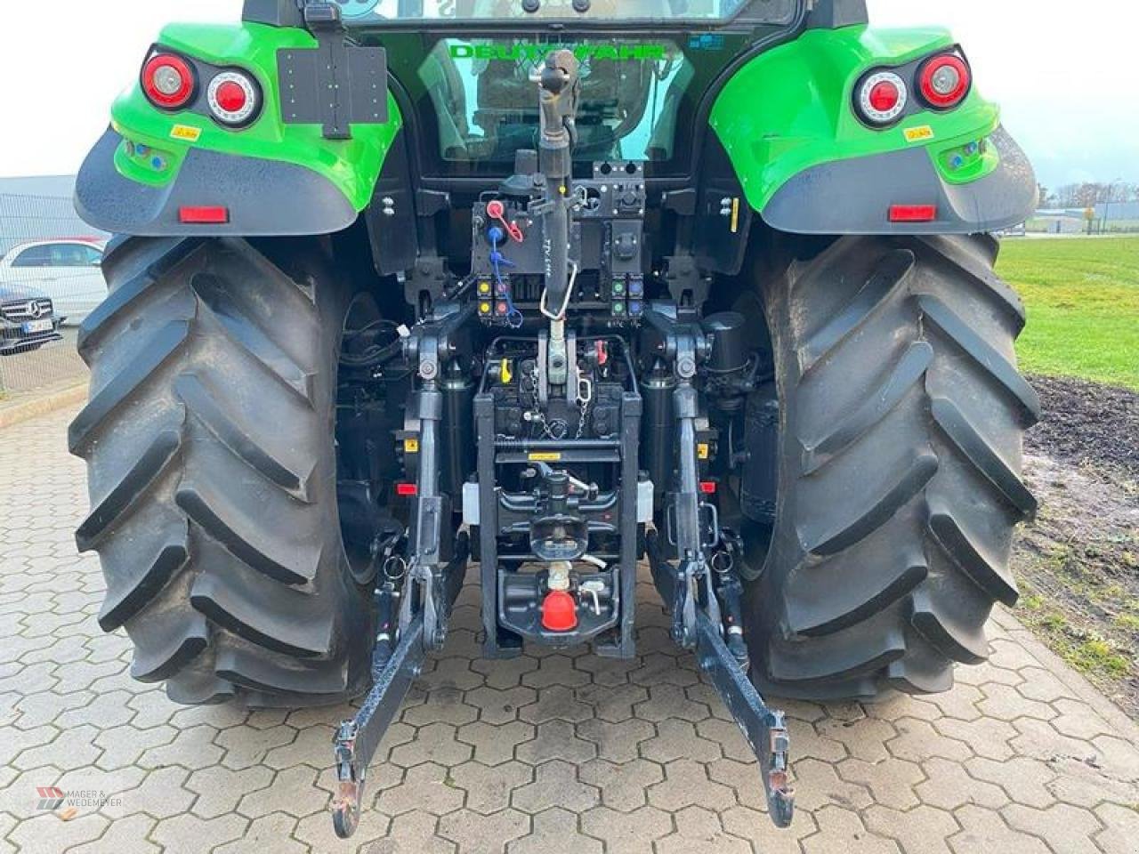 Traktor типа Deutz-Fahr AGROTRON 6190 TTV, Gebrauchtmaschine в Oyten (Фотография 6)