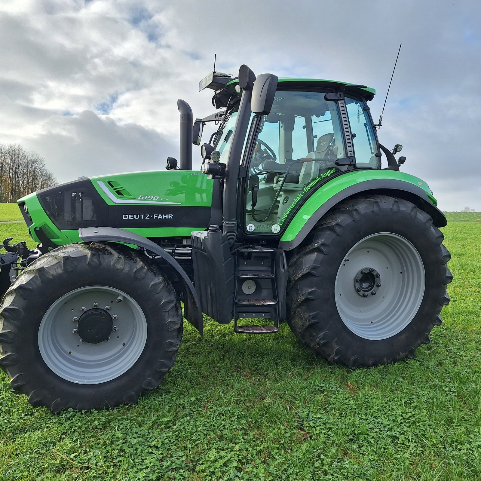 Traktor van het type Deutz-Fahr Agrotron 6190 TTV, Gebrauchtmaschine in Sparneck (Foto 1)