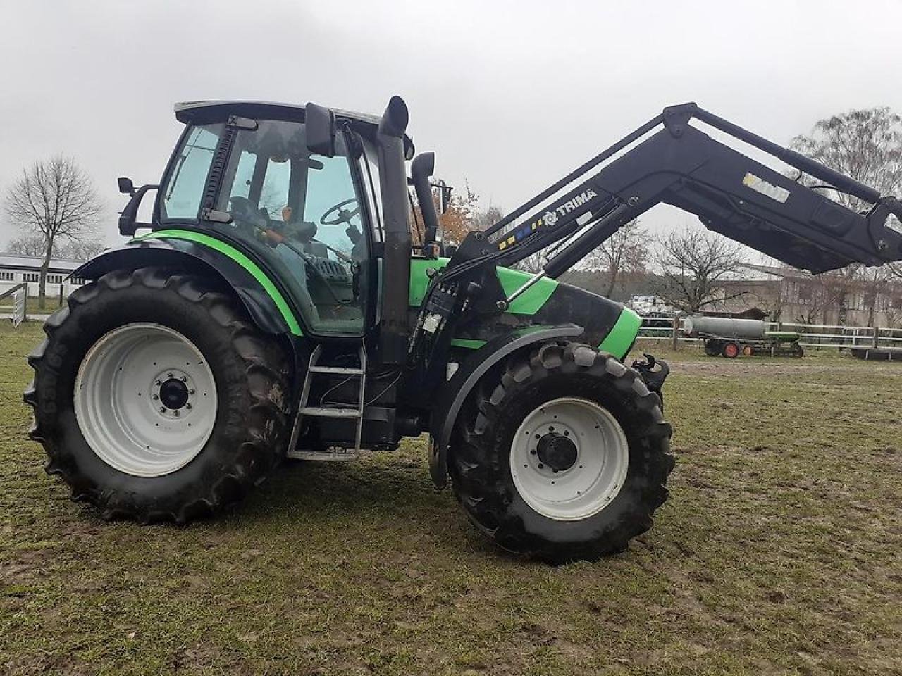 Traktor Türe ait Deutz-Fahr Agrotron 620 M, Gebrauchtmaschine içinde Könnern (resim 2)