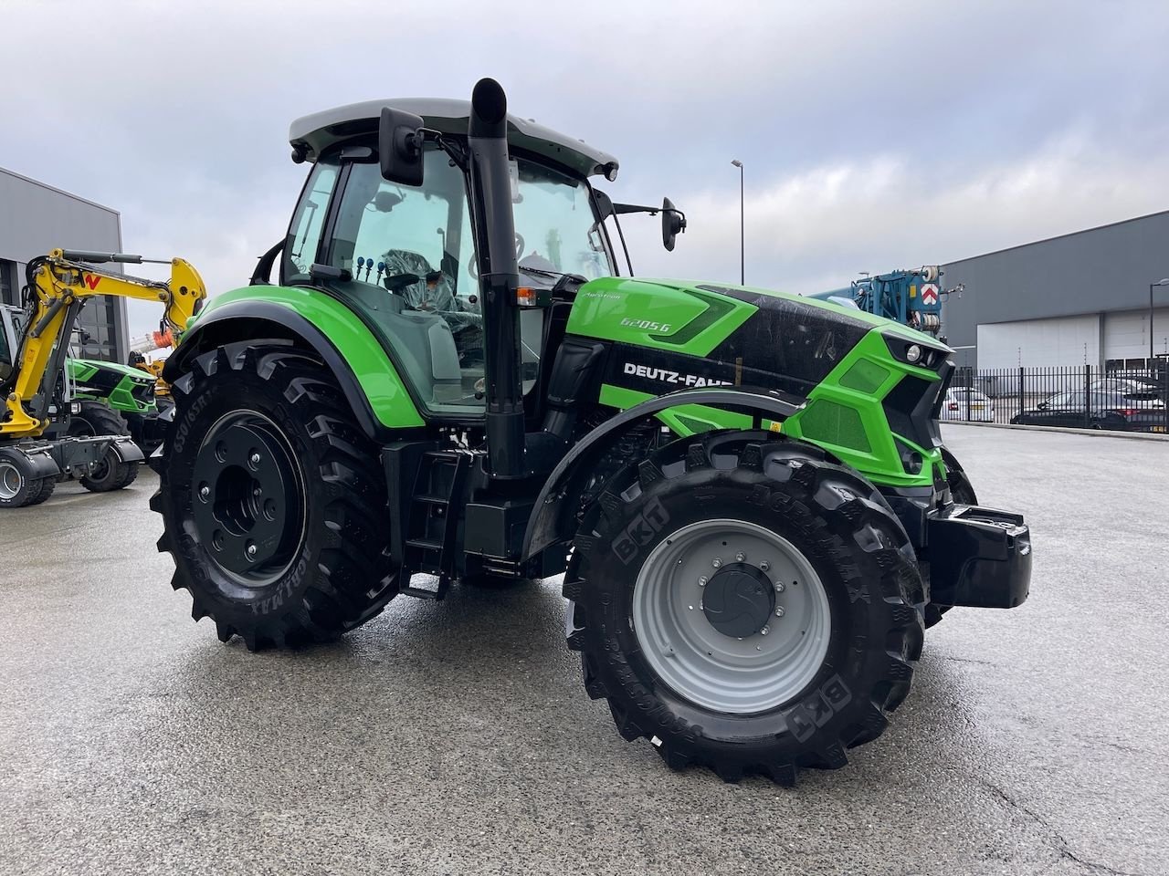 Traktor типа Deutz-Fahr Agrotron 6205G, Neumaschine в Holten (Фотография 3)