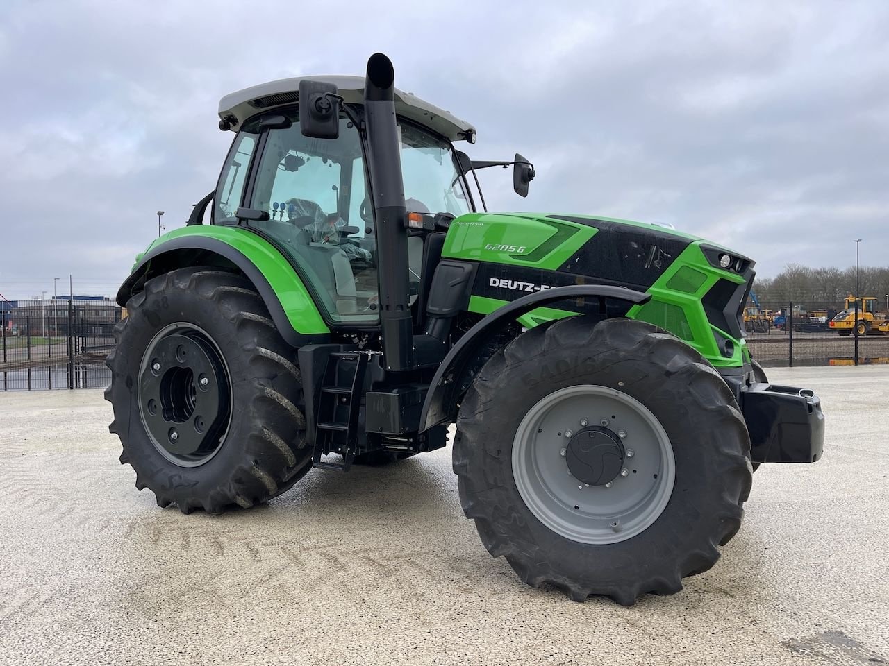 Traktor типа Deutz-Fahr Agrotron 6205G, Neumaschine в Holten (Фотография 3)