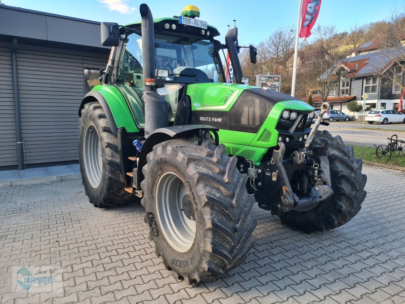 Traktor типа Deutz-Fahr Agrotron 6210 C-Shift, Gebrauchtmaschine в Creglingen