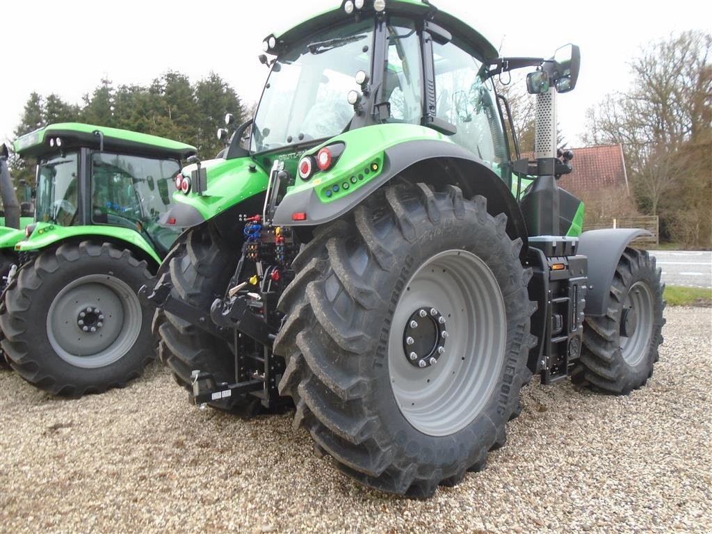 Traktor типа Deutz-Fahr Agrotron 6210 TTV WARRIOR, Gebrauchtmaschine в Viborg (Фотография 4)