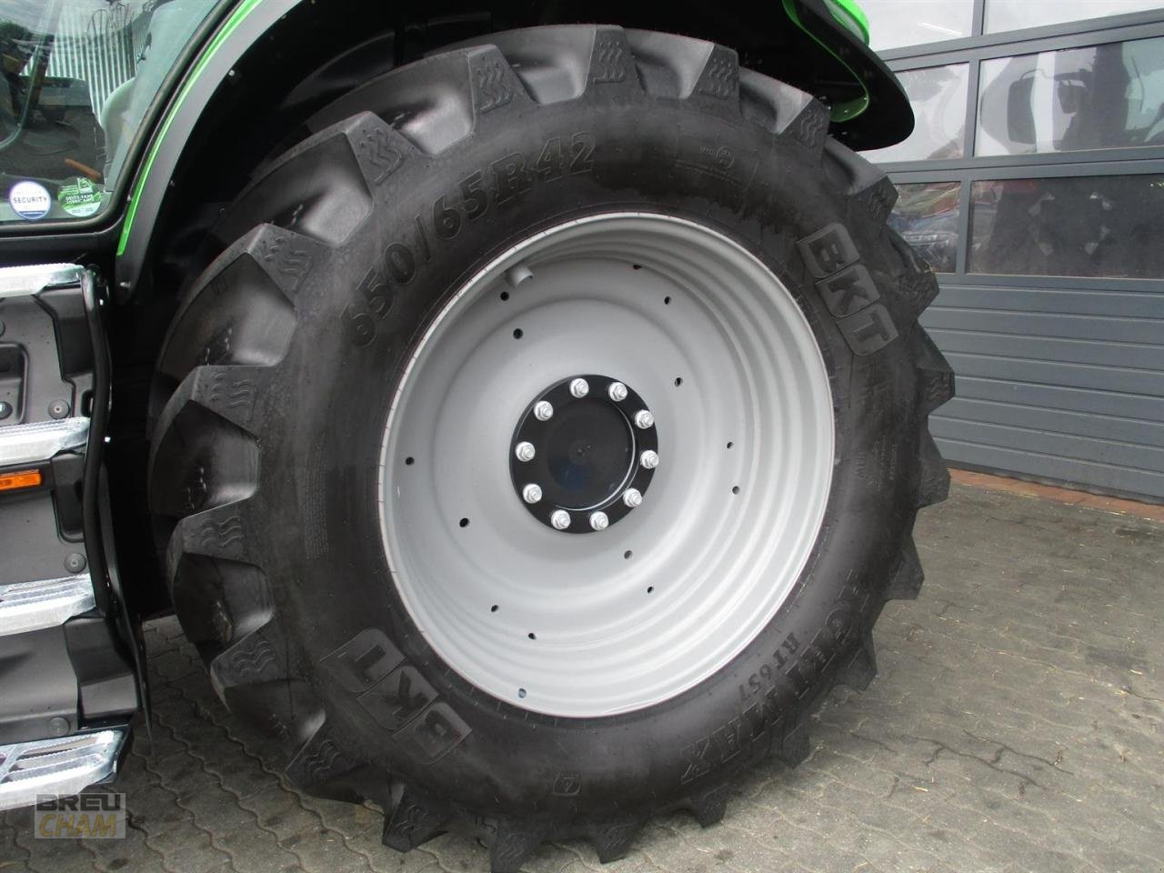 Traktor типа Deutz-Fahr Agrotron 6210 TTV, Neumaschine в Cham (Фотография 8)