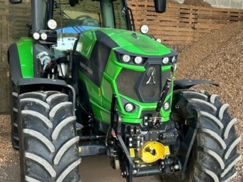 Traktor del tipo Deutz-Fahr Agrotron 6215 PS, Gebrauchtmaschine en Weismain (Imagen 1)