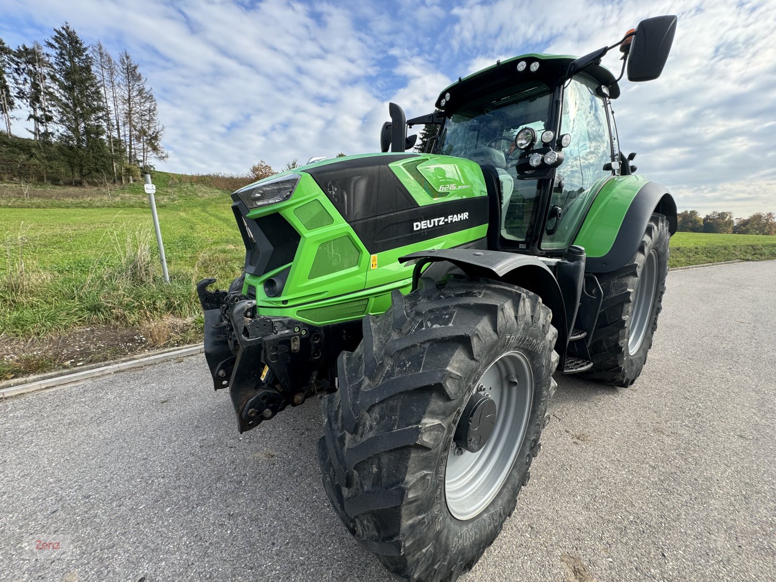 Traktor typu Deutz-Fahr Agrotron 6215 RC SHIFT, Gebrauchtmaschine w Gars (Zdjęcie 2)