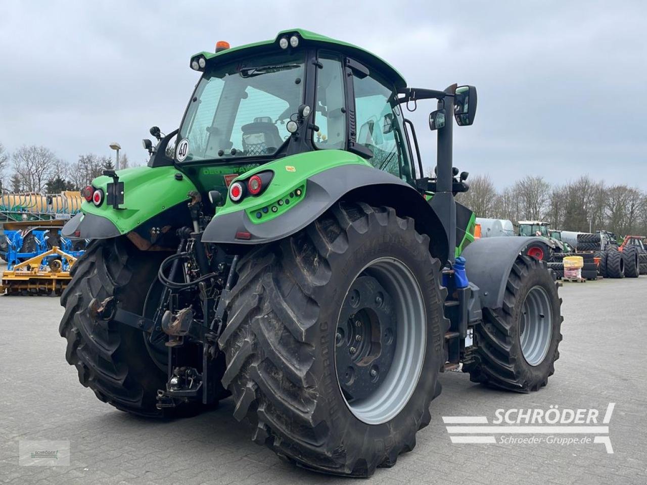 Traktor от тип Deutz-Fahr AGROTRON 6215 TTV RTK, Gebrauchtmaschine в Westerstede (Снимка 4)