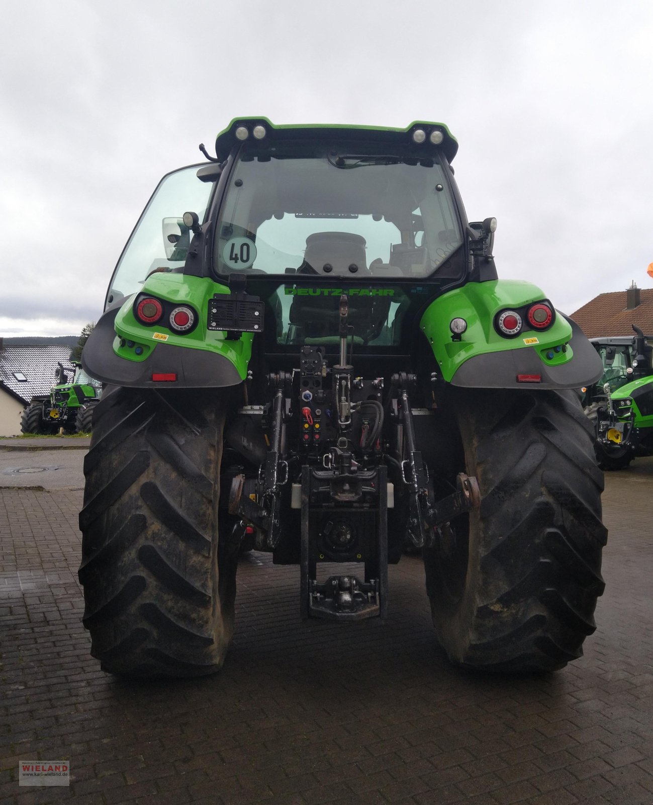 Traktor типа Deutz-Fahr Agrotron 6215 TTV, Gebrauchtmaschine в Lossburg-Wittendorf (Фотография 7)