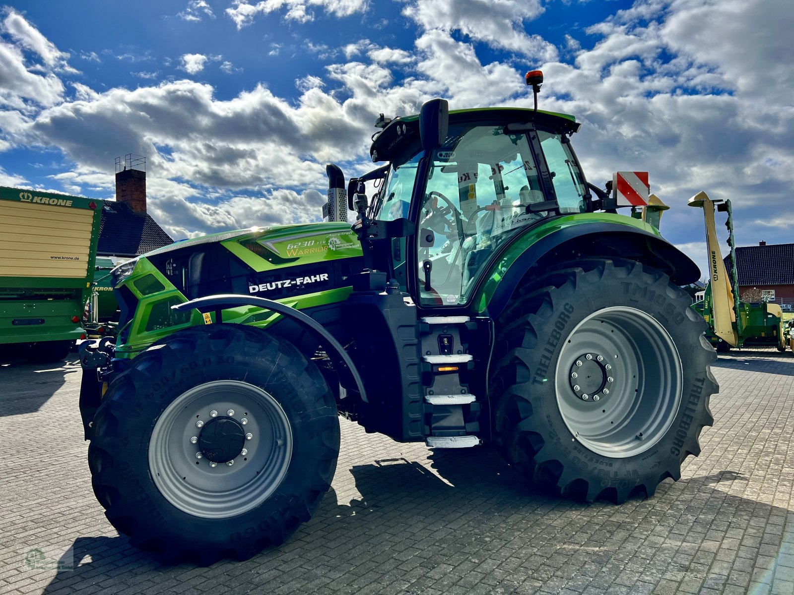 Traktor του τύπου Deutz-Fahr Agrotron 6230 TTV, Neumaschine σε Karstädt (Φωτογραφία 1)