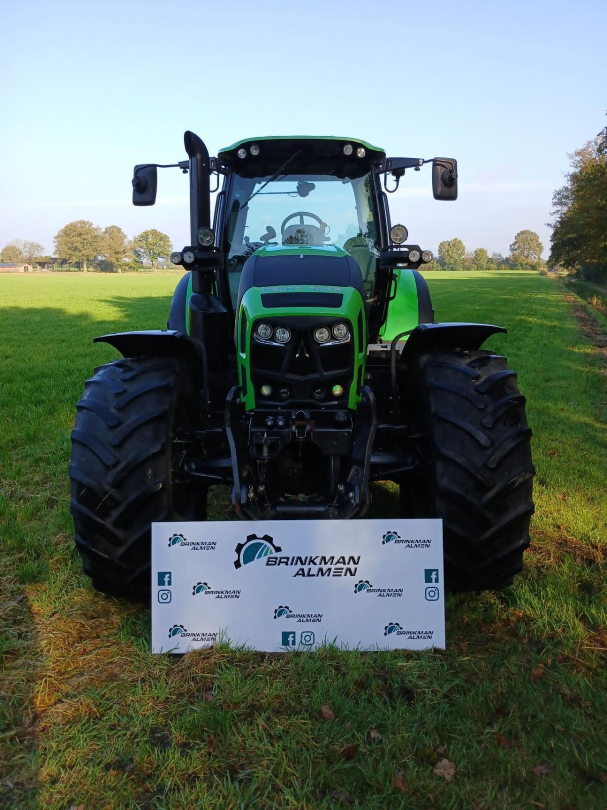 Traktor van het type Deutz-Fahr agrotron 7210 ttv, Gebrauchtmaschine in Almen (Foto 2)