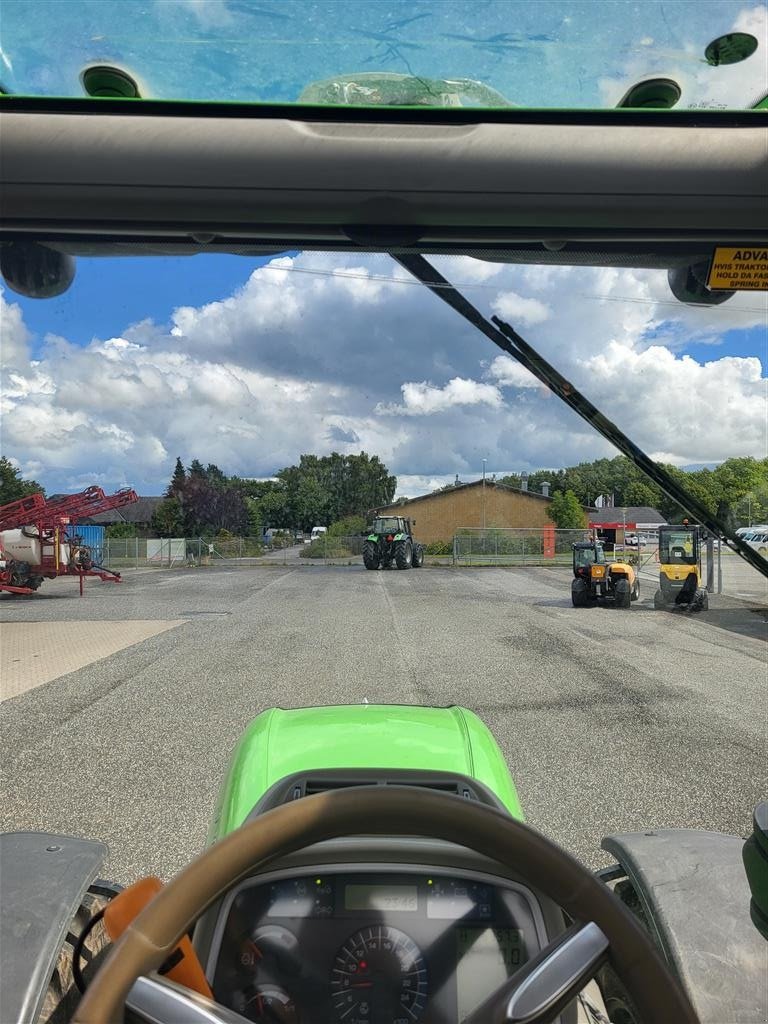 Traktor van het type Deutz-Fahr Agrotron 7250 ttv Frontlift og front PTO, Gebrauchtmaschine in Sabro (Foto 6)