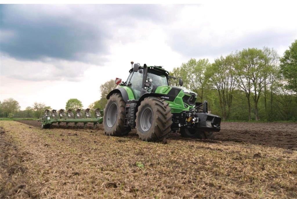 Traktor от тип Deutz-Fahr Agrotron 7250 TTV - Fuld GPS anlæg, Gebrauchtmaschine в Løgstør (Снимка 7)