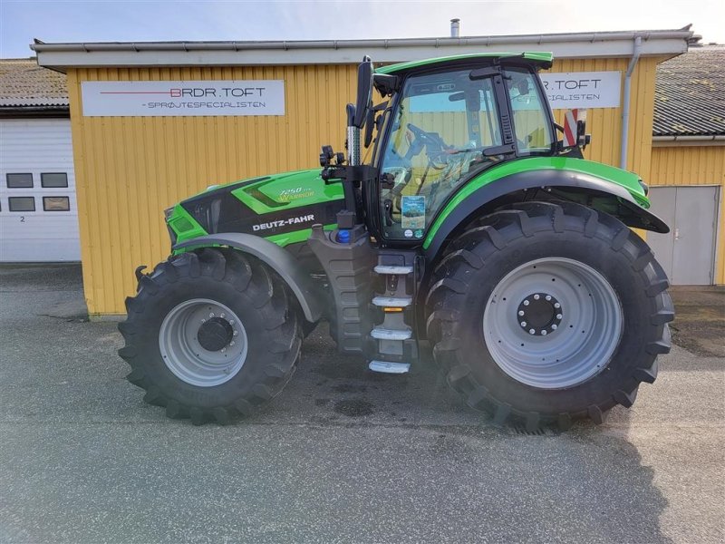 Traktor типа Deutz-Fahr Agrotron 7250 TTV Stage V Kan også lejes (se billede 2), Gebrauchtmaschine в Sabro