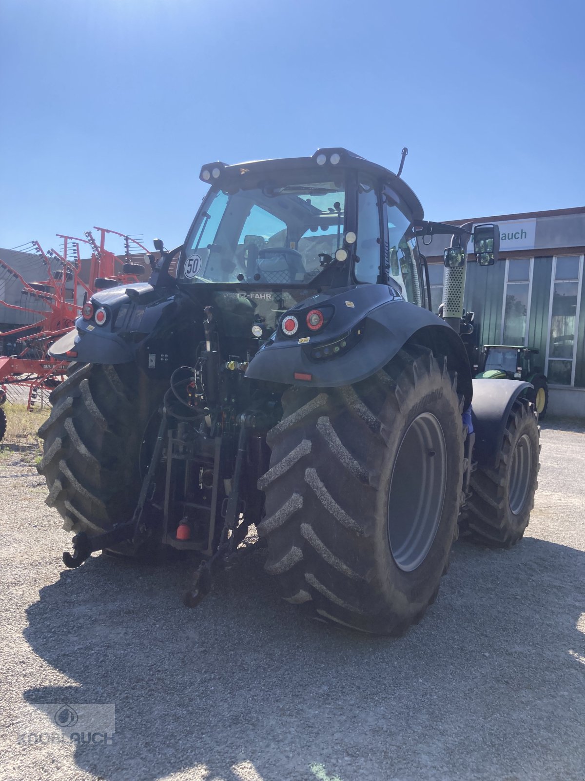 Traktor типа Deutz-Fahr Agrotron 7250 TTV Warrior, Gebrauchtmaschine в Ravensburg (Фотография 3)