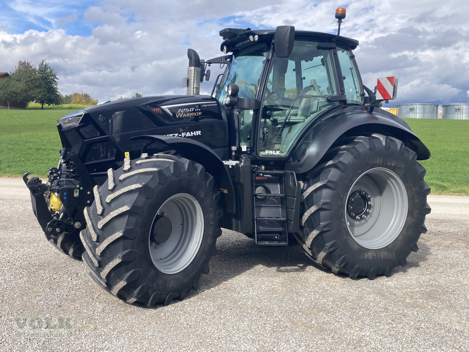 Traktor Türe ait Deutz-Fahr Agrotron 7250 TTV Warrior, Gebrauchtmaschine içinde Friedberg-Derching (resim 1)