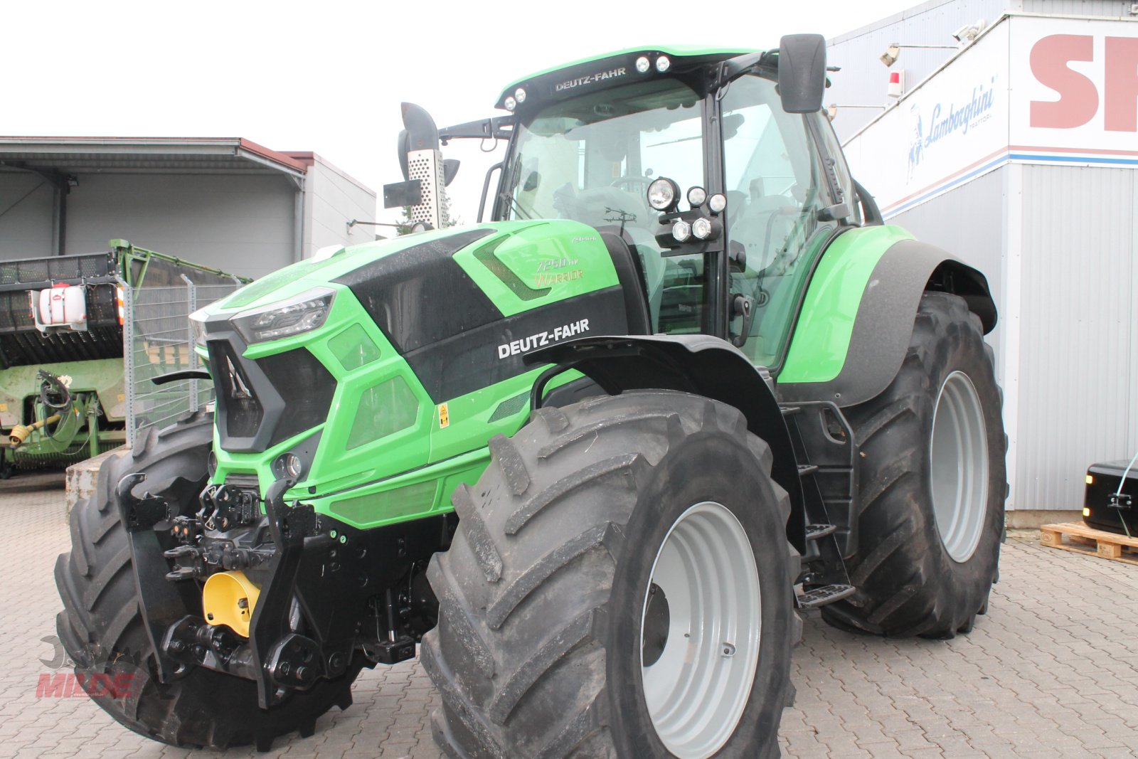 Traktor του τύπου Deutz-Fahr Agrotron 7250 TTV Warrior, Gebrauchtmaschine σε Gebenbach (Φωτογραφία 1)