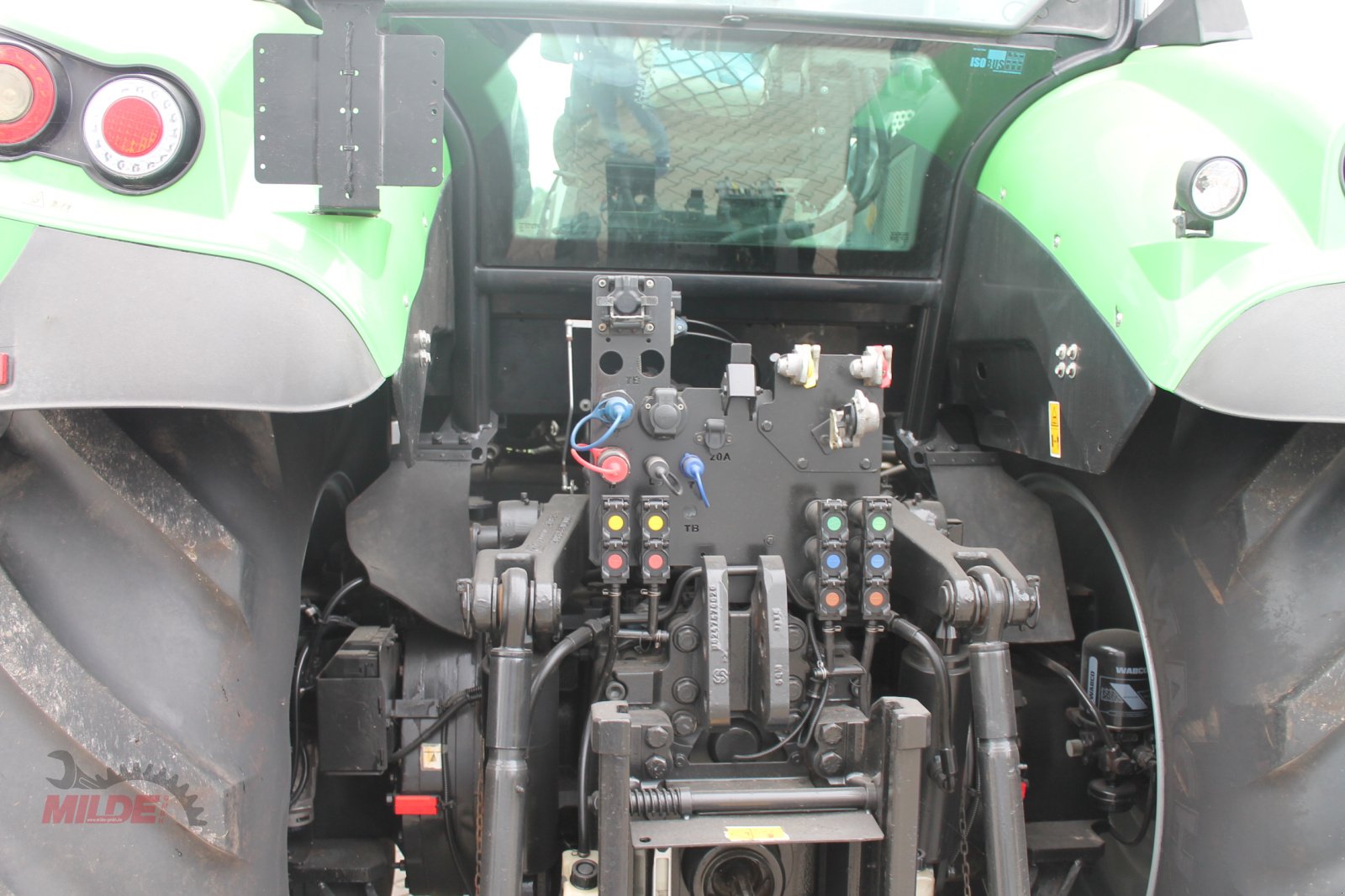 Traktor del tipo Deutz-Fahr Agrotron 7250 TTV Warrior, Gebrauchtmaschine en Gebenbach (Imagen 8)