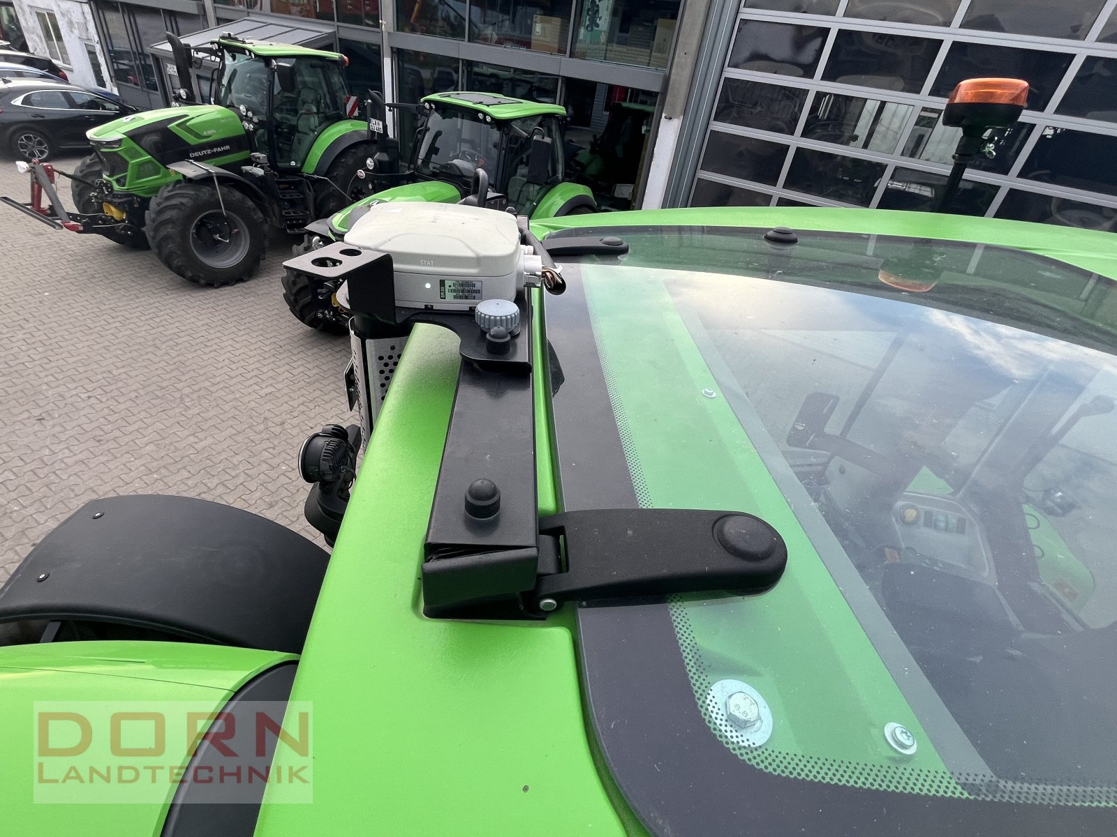 Traktor του τύπου Deutz-Fahr Agrotron 7250 TTV Warrior, Neumaschine σε Bruckberg (Φωτογραφία 7)