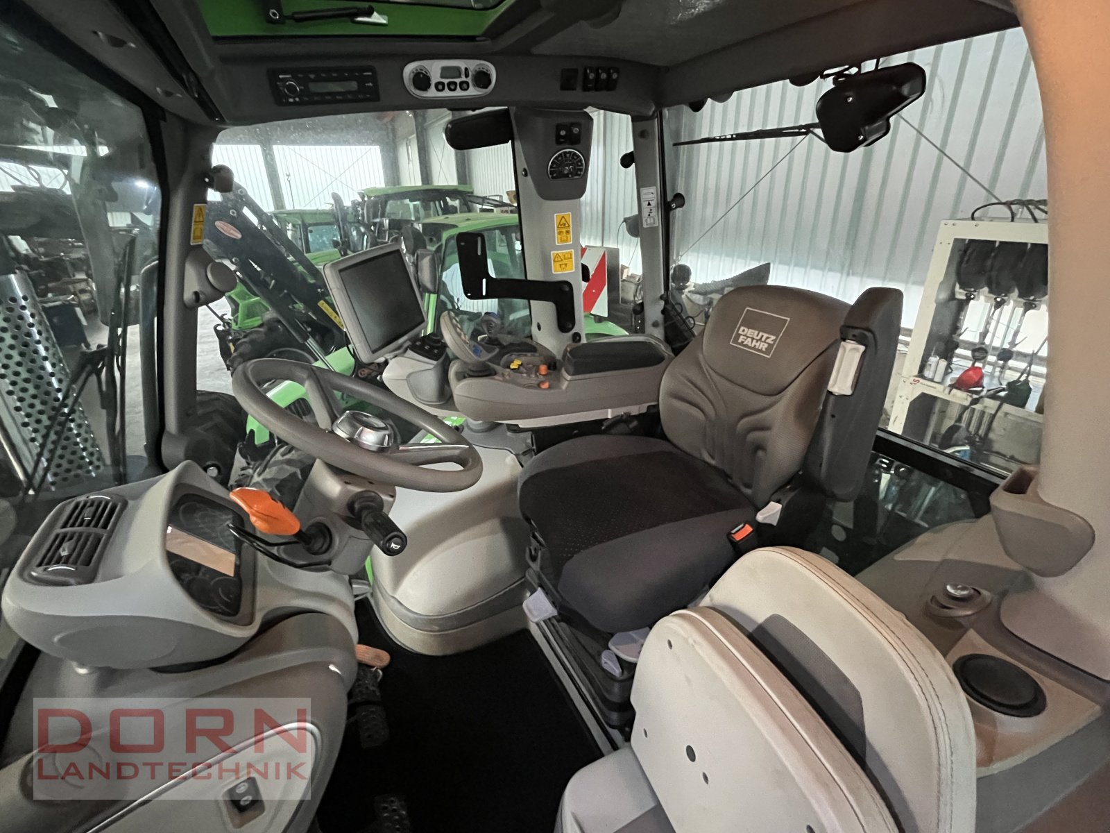 Traktor typu Deutz-Fahr Agrotron 7250 TTV Warrior, Neumaschine v Bruckberg (Obrázok 8)