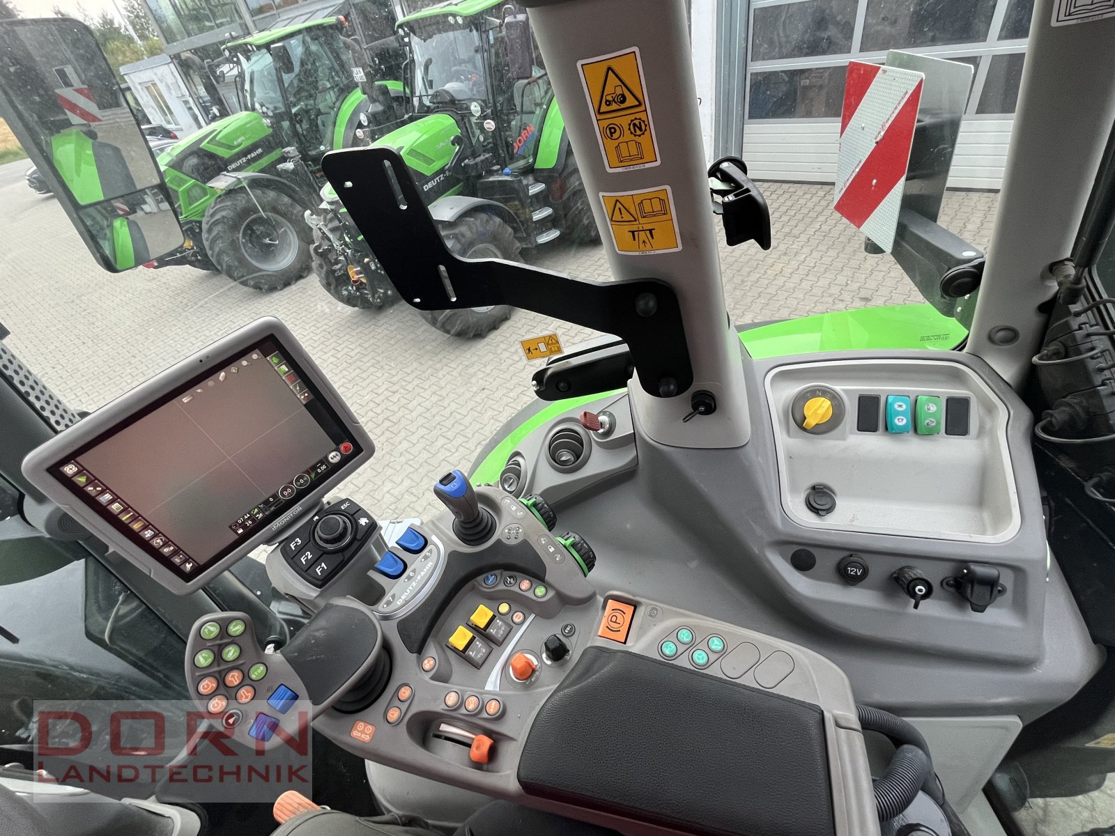 Traktor typu Deutz-Fahr Agrotron 7250 TTV Warrior, Neumaschine v Bruckberg (Obrázok 10)