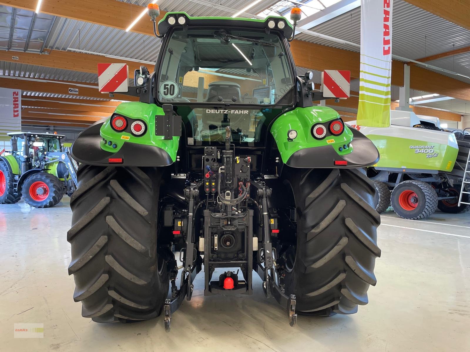 Traktor typu Deutz-Fahr Agrotron 7250 TTV Warrior, Gebrauchtmaschine v Langenau (Obrázok 4)