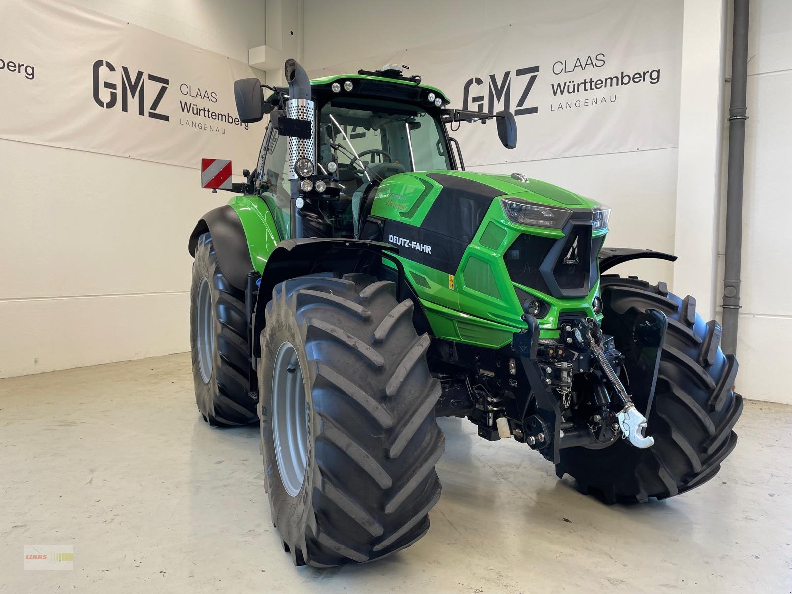 Traktor a típus Deutz-Fahr Agrotron 7250 TTV Warrior, Gebrauchtmaschine ekkor: Langenau (Kép 1)