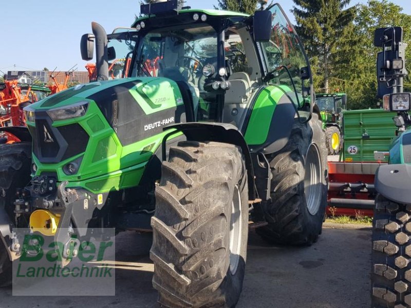 Traktor del tipo Deutz-Fahr Agrotron 7250 TTV, Gebrauchtmaschine en OBERNDORF-HOCHMOESSINGEN (Imagen 1)