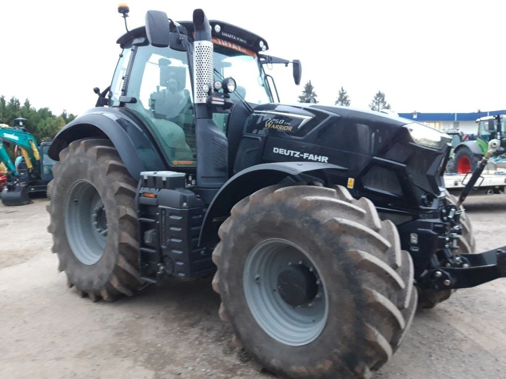 Traktor typu Deutz-Fahr AGROTRON 7250 TTV, Gebrauchtmaschine w BRAS SUR MEUSE (Zdjęcie 2)