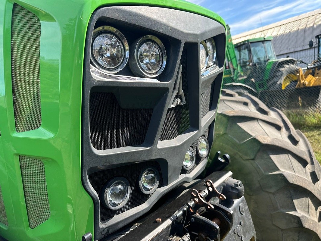 Traktor van het type Deutz-Fahr Agrotron 7250 TTV, Gebrauchtmaschine in Liebenwalde (Foto 2)