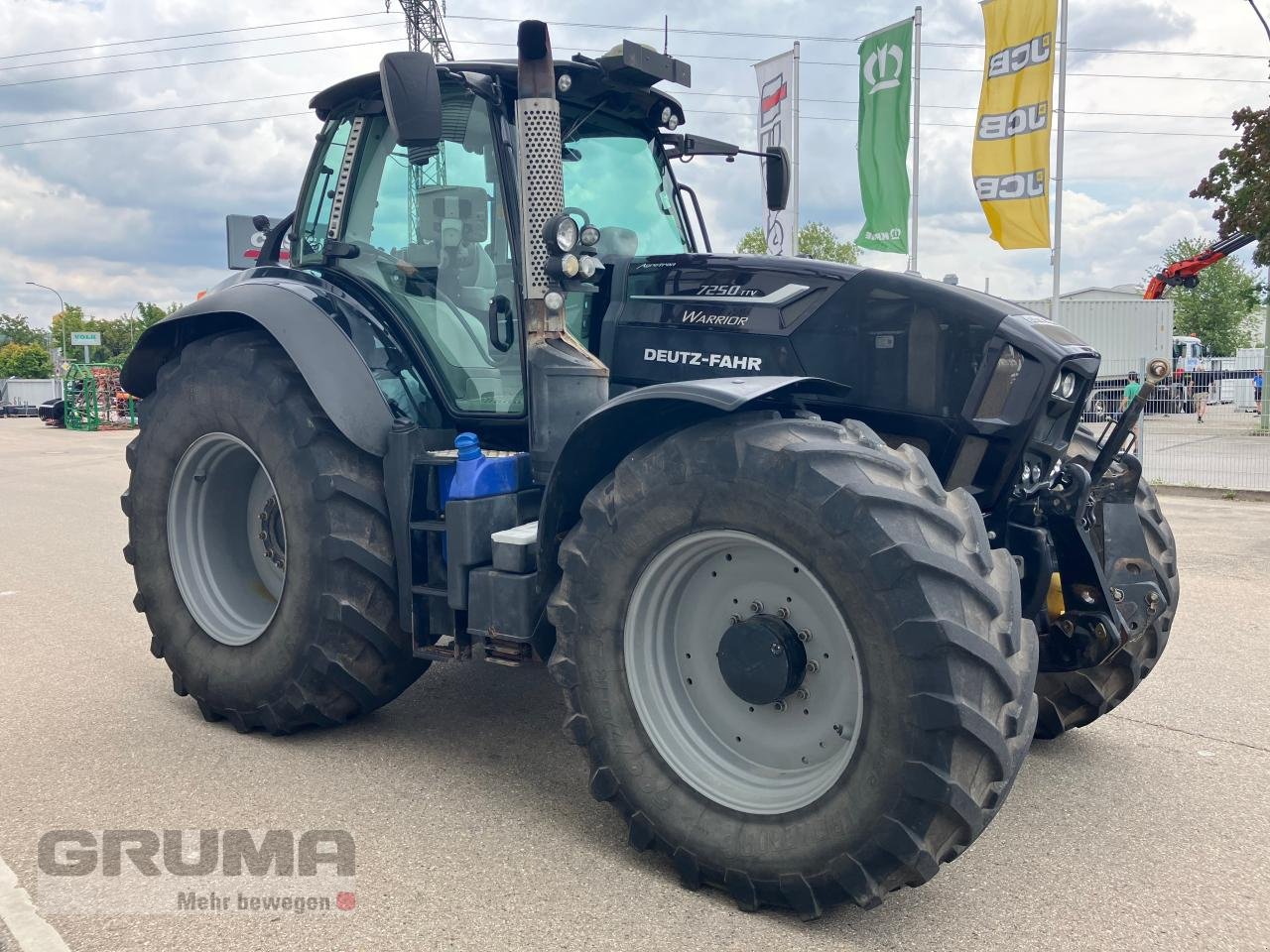 Traktor typu Deutz-Fahr Agrotron 7250 TTV, Gebrauchtmaschine w Friedberg-Derching (Zdjęcie 3)