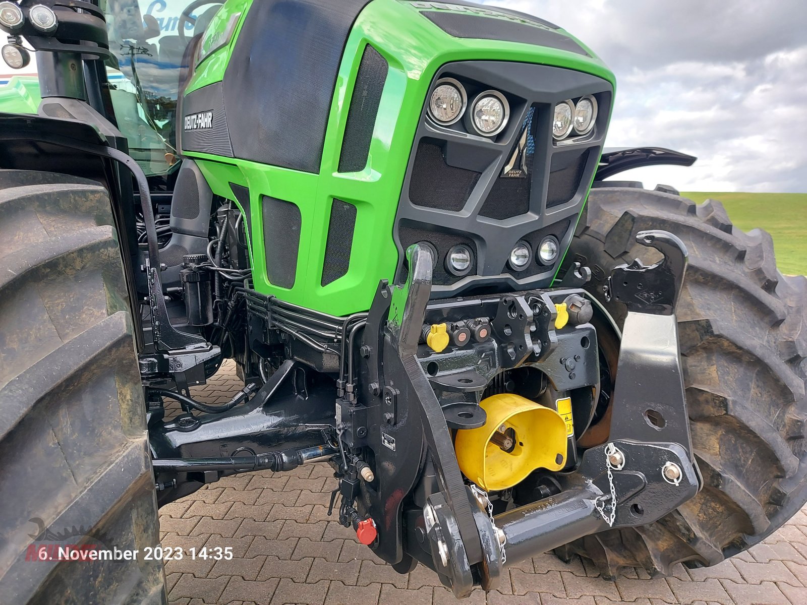 Traktor typu Deutz-Fahr Agrotron 7250 TTV, Gebrauchtmaschine w Gebenbach (Zdjęcie 4)