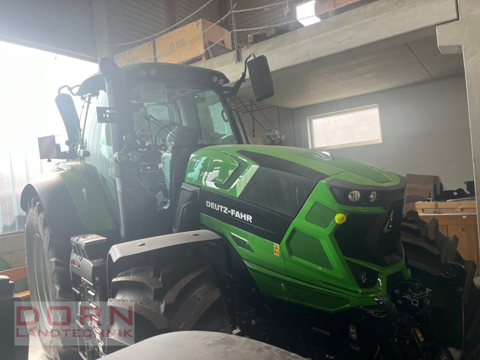 Traktor του τύπου Deutz-Fahr Agrotron 7250 TTV, Neumaschine σε Bruckberg (Φωτογραφία 3)