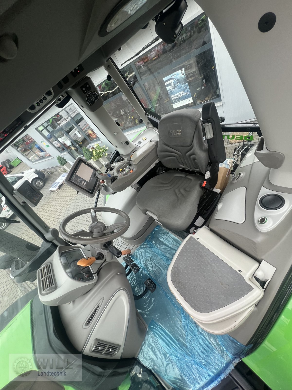 Traktor typu Deutz-Fahr Agrotron 7250 TTV, Gebrauchtmaschine w Rudendorf (Zdjęcie 10)