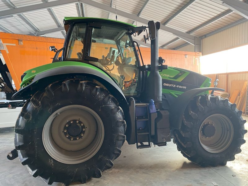 Traktor Türe ait Deutz-Fahr Agrotron 7250 TTV, Gebrauchtmaschine içinde Parsberg (resim 1)