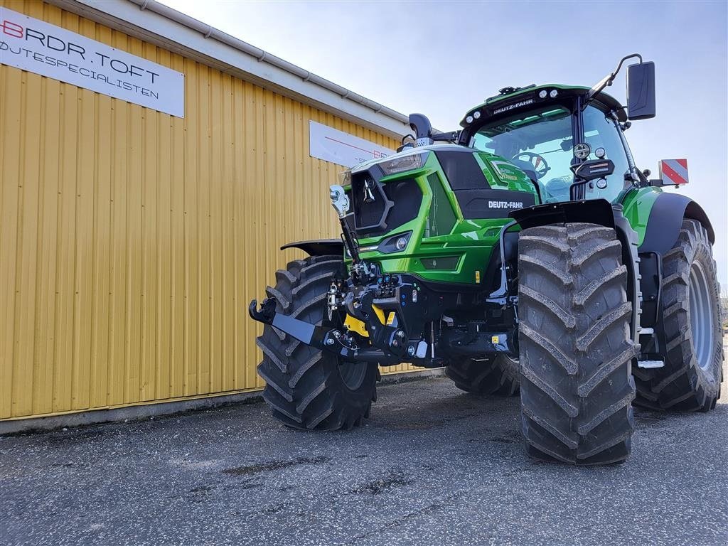 Traktor of the type Deutz-Fahr Agrotron 8280 TTV Stage V Java green Warrior, Gebrauchtmaschine in Sabro (Picture 1)