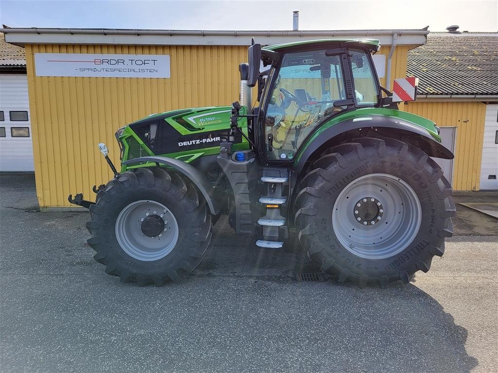 Traktor typu Deutz-Fahr Agrotron 8280 TTV Stage V Java green Warrior, Gebrauchtmaschine w Sabro (Zdjęcie 4)