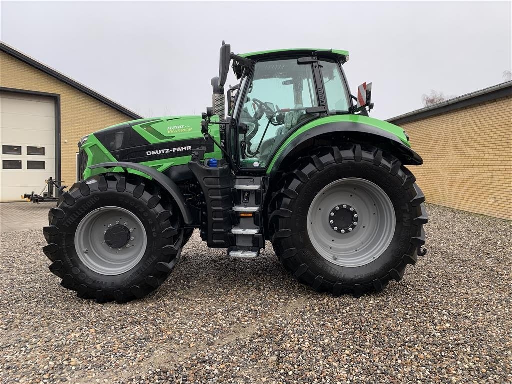 Traktor Türe ait Deutz-Fahr Agrotron 8280 TTV Stage V, Gebrauchtmaschine içinde Viborg (resim 8)