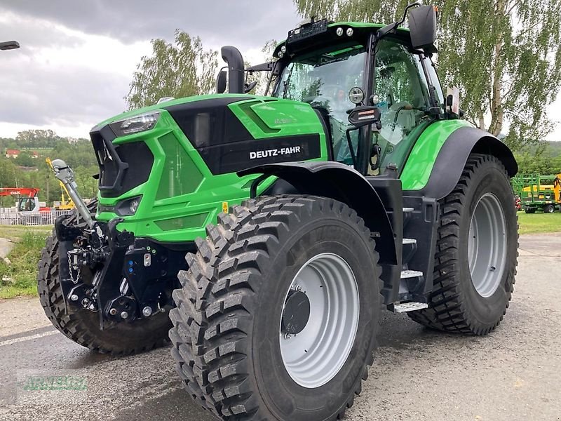 Traktor Türe ait Deutz-Fahr Agrotron 8280 TTV, Vorführmaschine içinde Schlettau (resim 1)