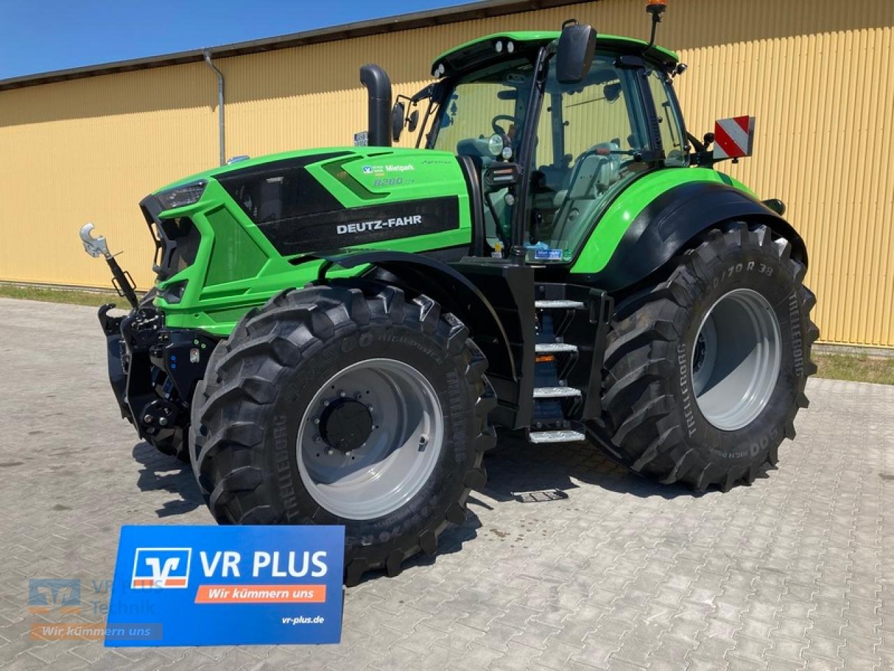 Traktor a típus Deutz-Fahr AGROTRON 8280TTV, Gebrauchtmaschine ekkor: Osterburg (Kép 1)