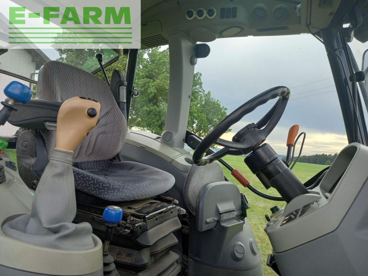 Traktor tip Deutz-Fahr agrotron k 100, Gebrauchtmaschine in SANKT MARIENKIRCHEN BEI SCHÄRDING (Poză 13)