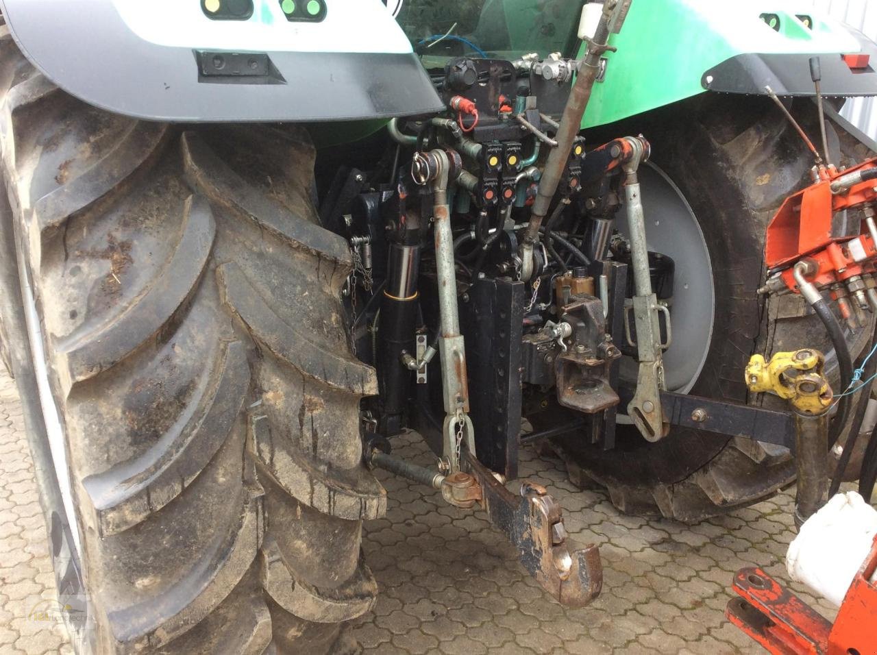 Traktor tip Deutz-Fahr Agrotron K 610, Gebrauchtmaschine in Pfreimd (Poză 4)