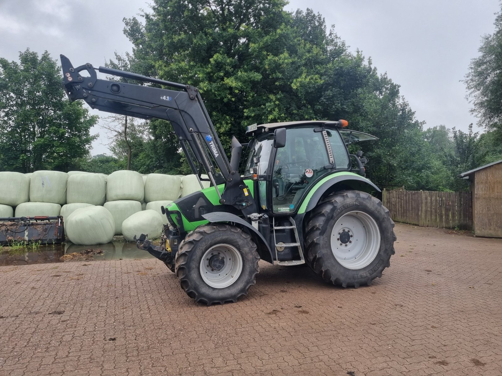 Traktor Türe ait Deutz-Fahr Agrotron M 410, Gebrauchtmaschine içinde Sehnde (resim 2)